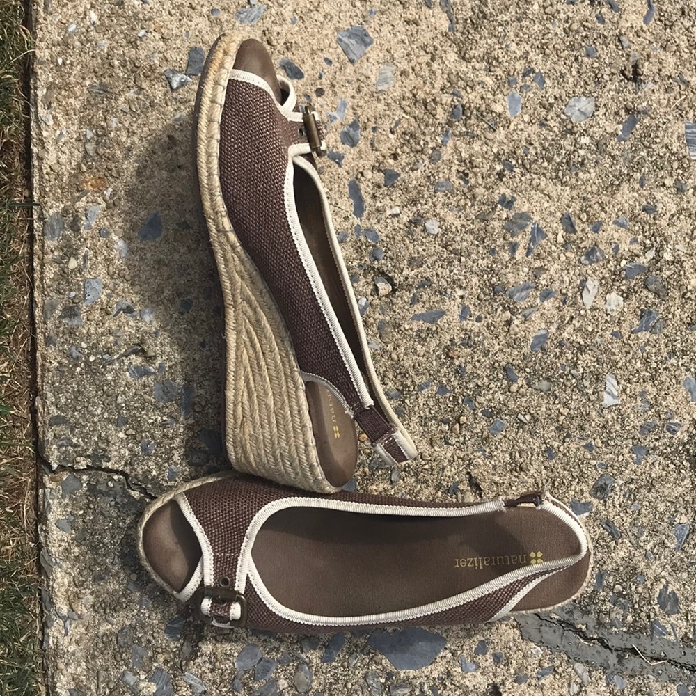 Naturalizer wedge shoes